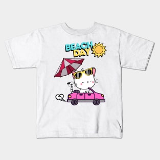 Cute White Angora Cat driving to the beach in summer Kids T-Shirt